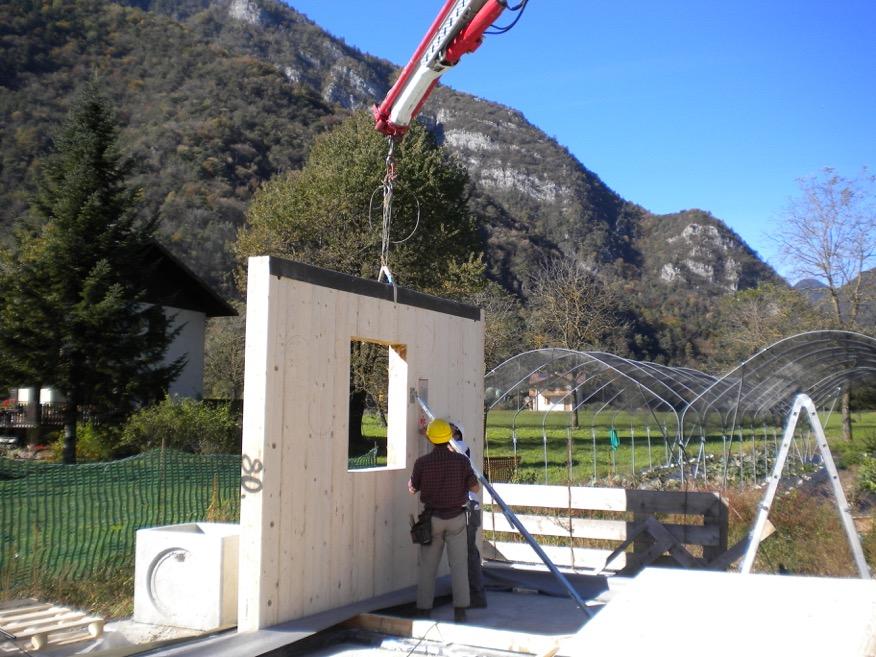 solidha noi lavoriamo così, parete legno massiccio solidha noi lavoriamo così, parete legno massiccio